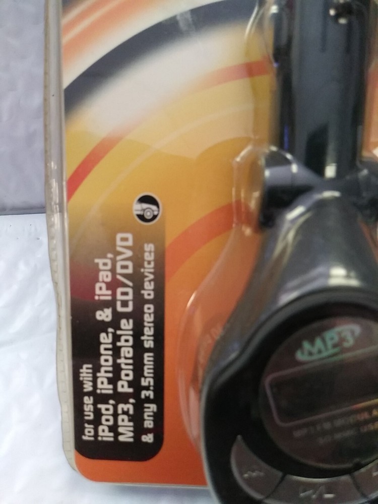 Duracell FM Transmitter MP3 Radio Modulator SD Card MMC USB Flash Drive