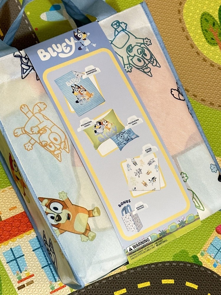 Bluey toddler bed set