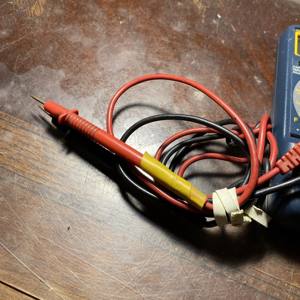 WAVETEK CR50 Full Range Capacitance & Resistance Meter