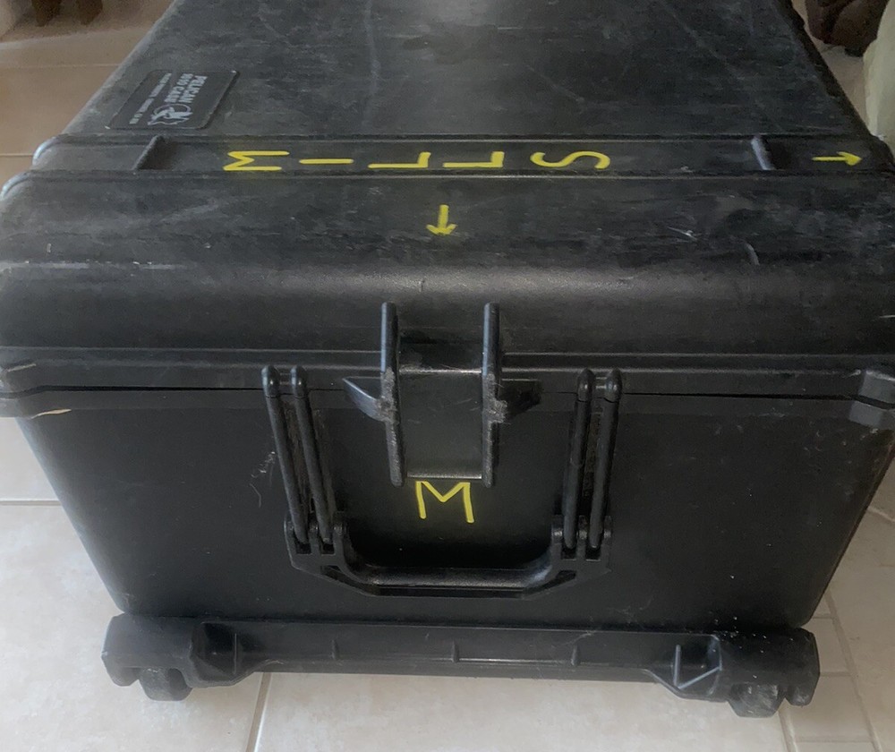 Pelican 1610 Case Rolling Wheels With Handle