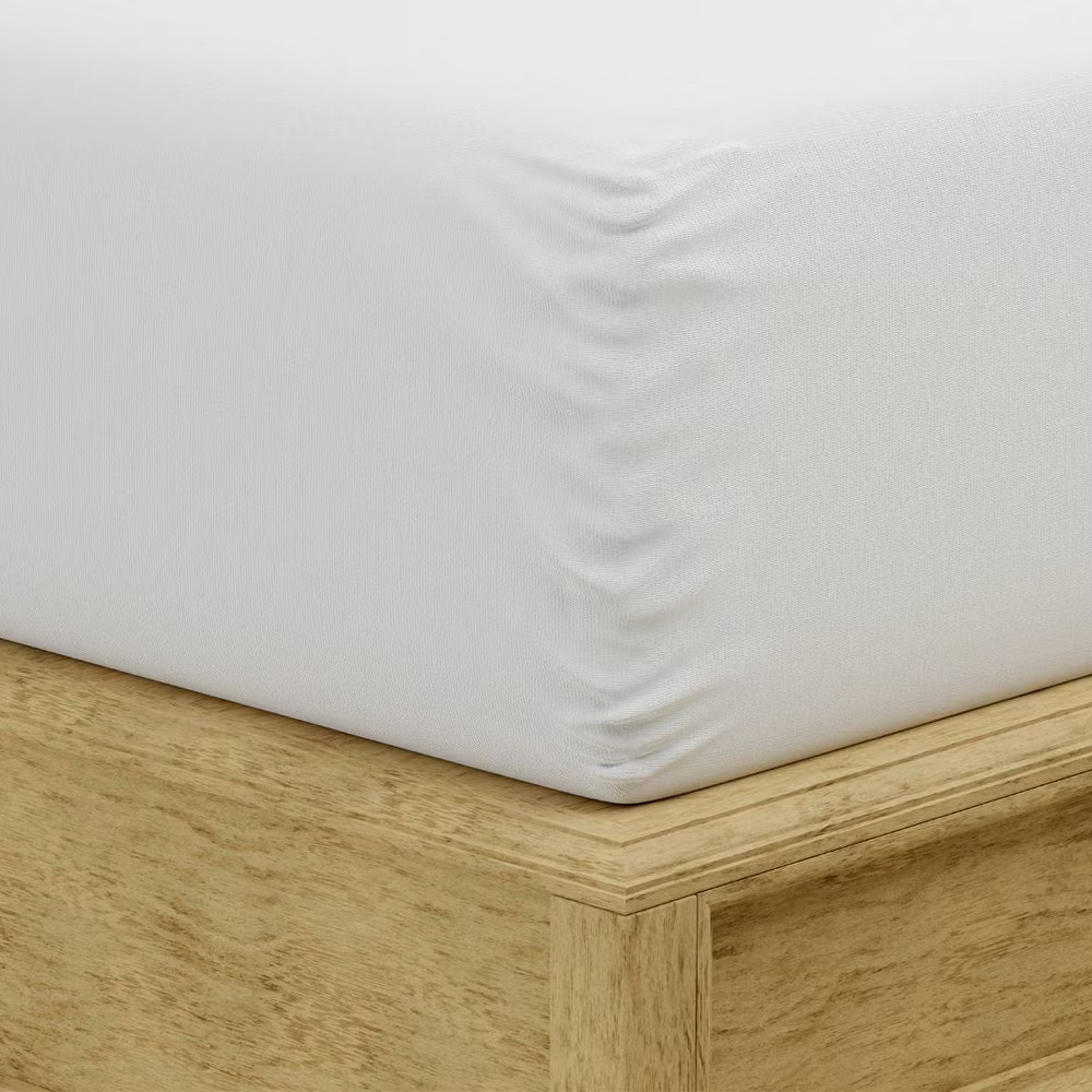 Twin XL Ultimate Mattress Protector - Allerease