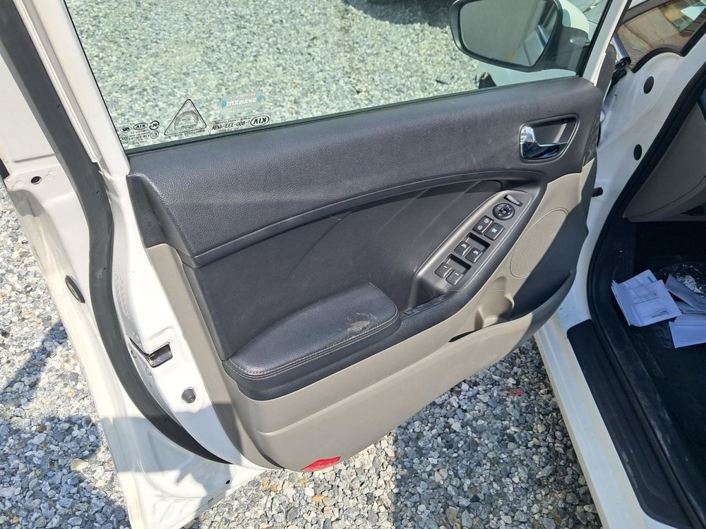FORTE 2015 Glove Box 4796234