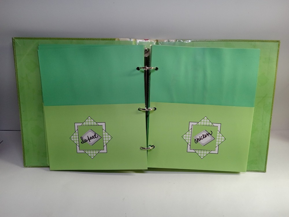 C.R. Gibson Take Out Menu Organizer Notebook (3-Ring Binder)