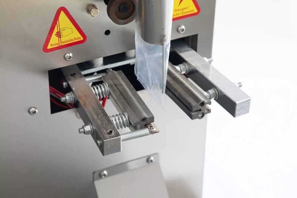 Ice Pop Maker Sachet Packaging Machine/Liquid Sachet Filling Sealing Machine