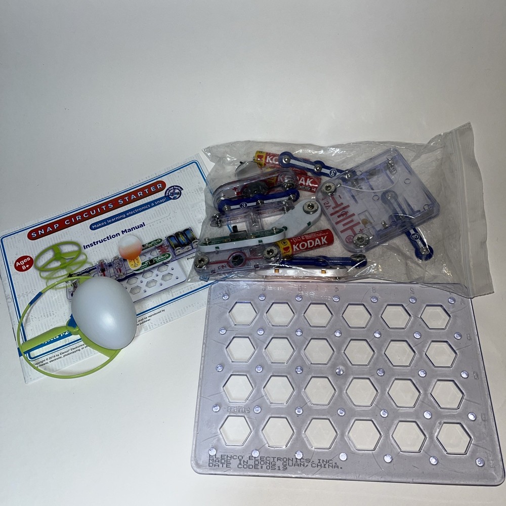 Snap Circuits Electronics Starter Kit STEM STEAM Elenco 20 Projects Education