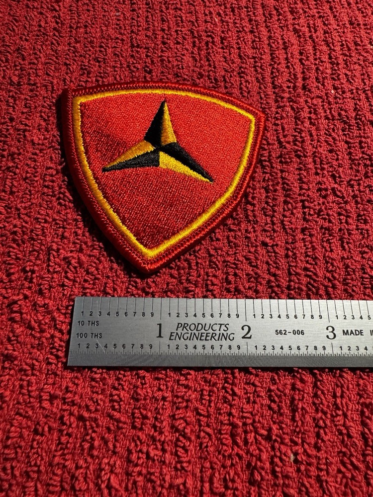 US MARINE CORPS 3RD MARINE DIVISION FULL COLOR PATCH (C52)