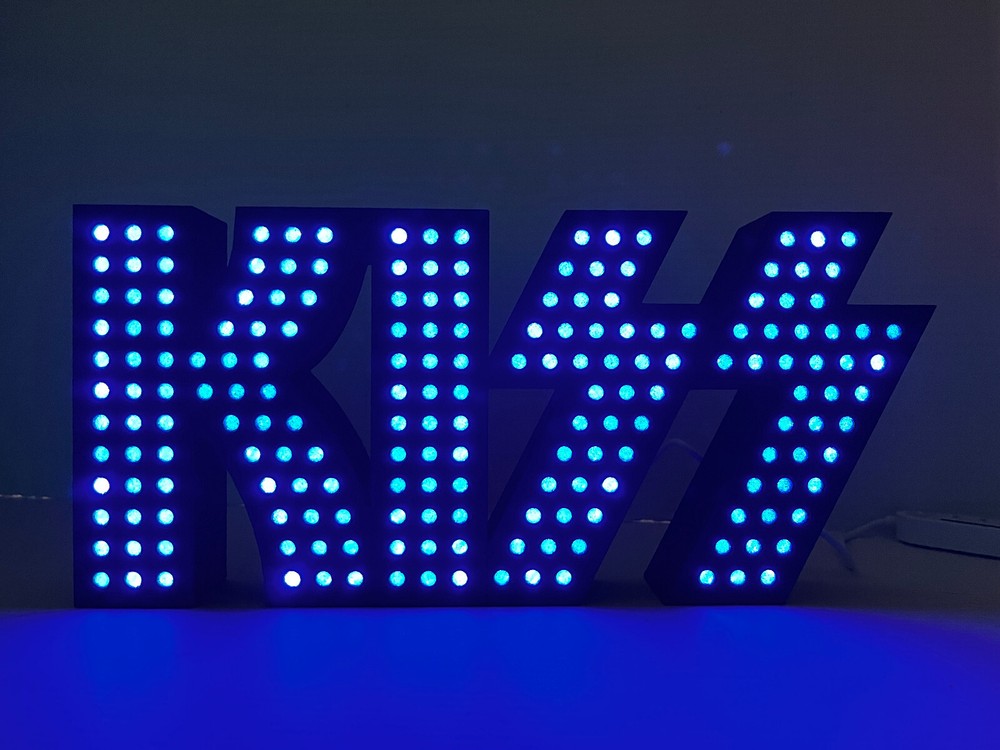 KISS ALIVE light box v7 with Govee RGBIC LED colored lights