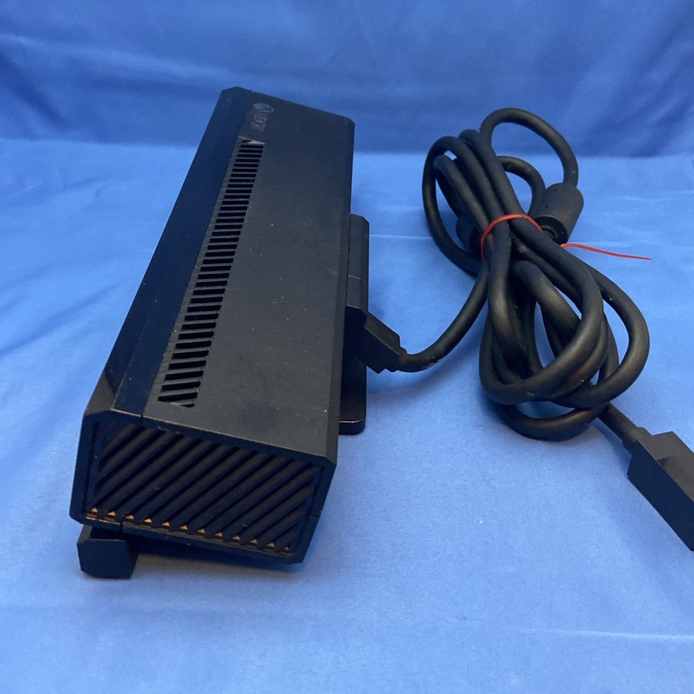 Microsoft Xbox One Kinect Wired Motion Sensor Black Model 1520 OEM- Ships Fast