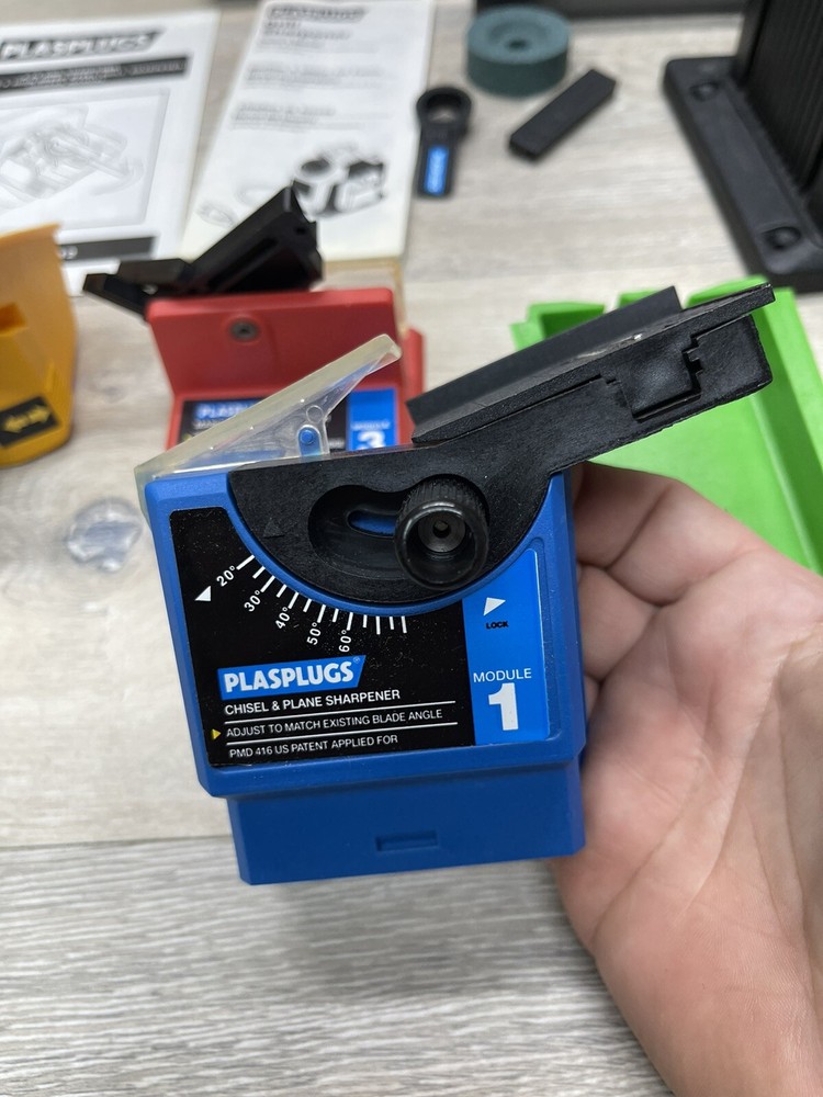 PLASPLUGS 4 in One Sharpener - Chisel Masonry Drill Knife Scissor