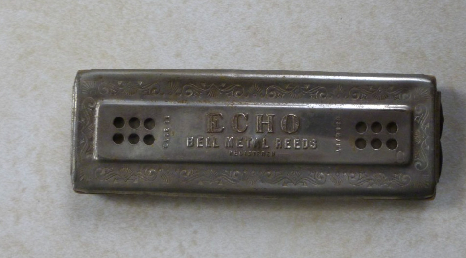 Harmonica ECHO M HOHNER GERMANY (H) BIIG SIZE WITH TWO ROW FROM EACH SIDE