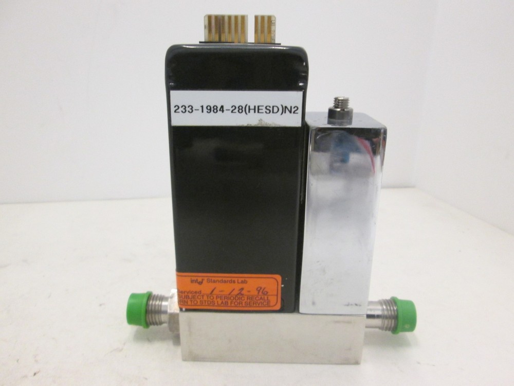 Unit UFC-1500A, Mass Flow Controller MFC, O2, 200 SCCM, Used