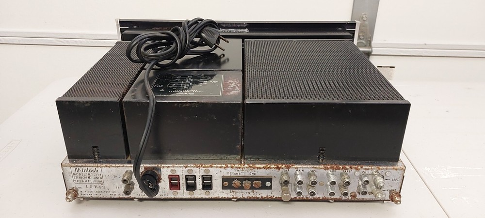 McIntosh MX 114 Preamplifier