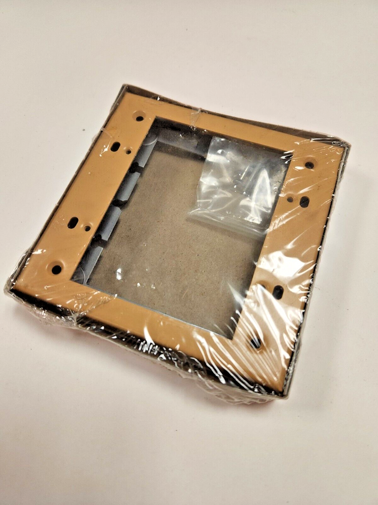 5751-2 WIREMOLD UTILITY BOXES AND ACCESSORIES