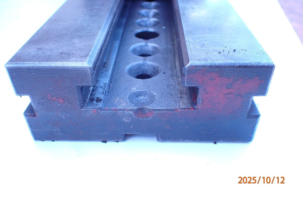 OLDER GERARDI MILLING MILL MACHINE VISE