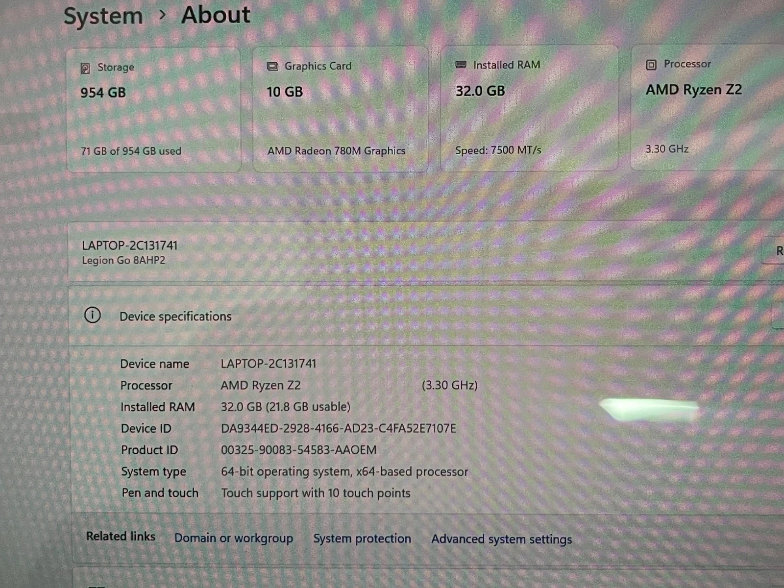 Lenovo Legion Go 2 Handheld Gaming PC - AMD Ryzen Z2 - 32GB RAM - 1TB SSD - 8.8
