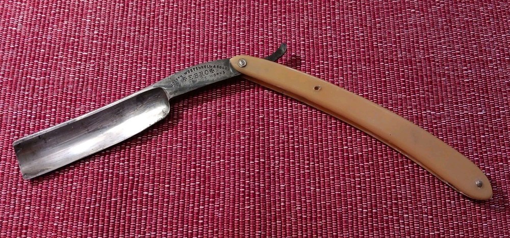 JOSEPH WOSTENNOLM & SONS RAZOR