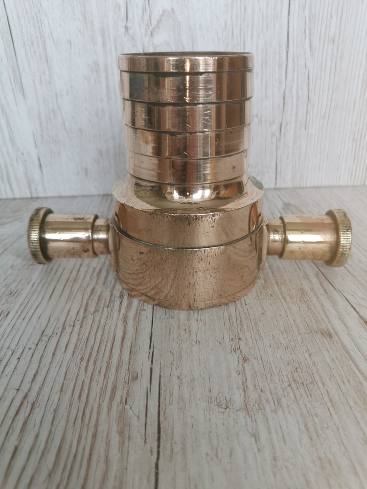 BRASS FIRE SERVICE HOSE CONNECTOR