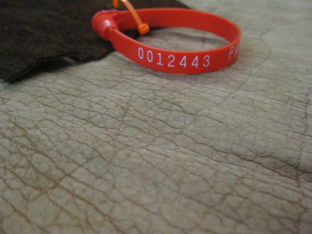 Top Grain Buffalo Leather # 0012443 ROW 62