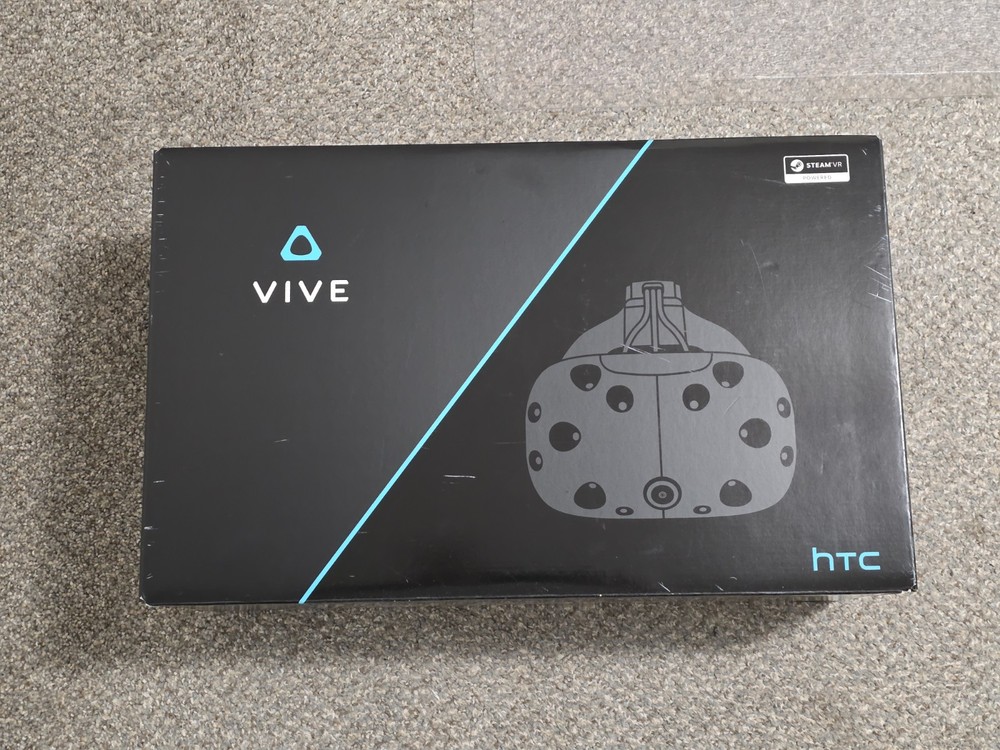 HTC Vive VR Headset - Complete Set In Original Box + Extra Face Cushions