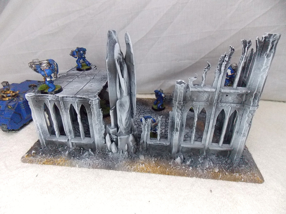 WARGAMING TERRAIN PAINTED BUILDING