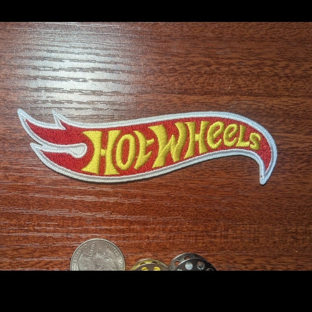 Hot Wheels Fan Patch Pop Art Racing Toy Cars Embroidered Iron On 2.75x4.5"