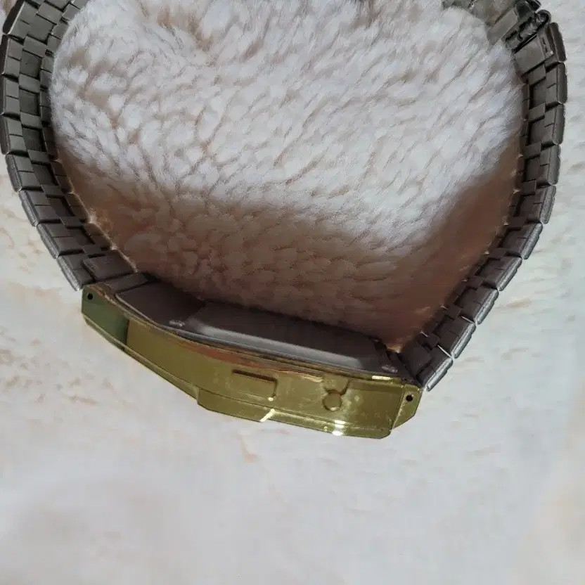 Casio Data Bank 150 Gold Edition Calculator Watch