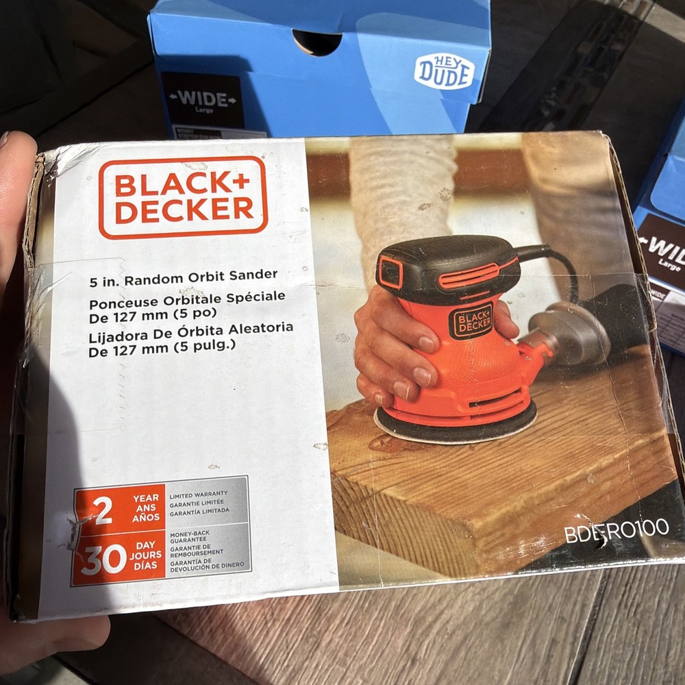 Black & Decker BDERO100 5in. Random Orbit Sander