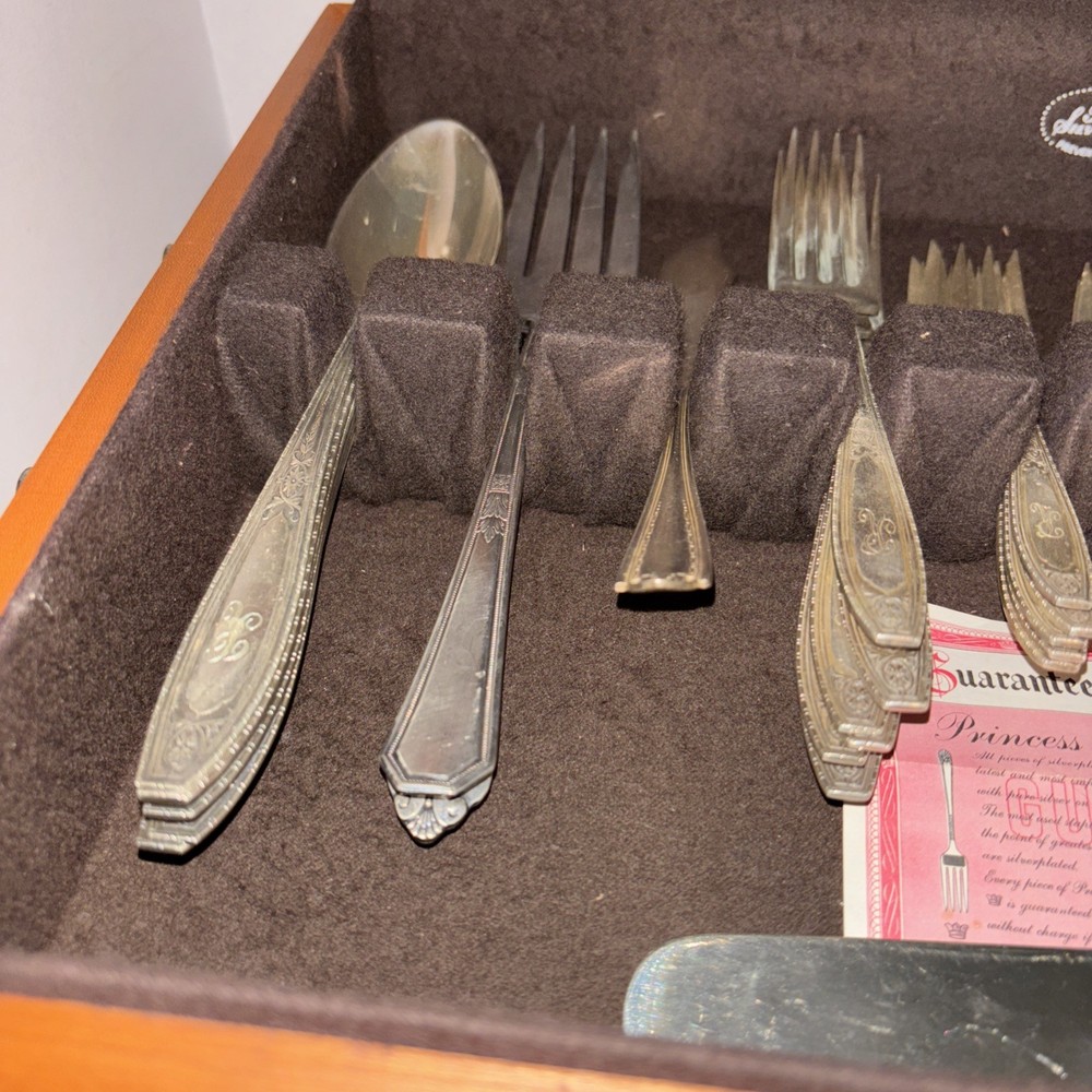 Pacific Silvercloth Anti-Tarnish Wood Flatware Storage Chest W/Drawer- Read