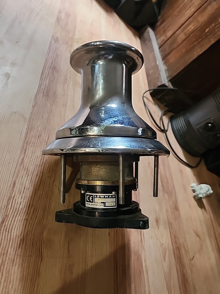 Lewmar Windlass Boat Anchor Winch