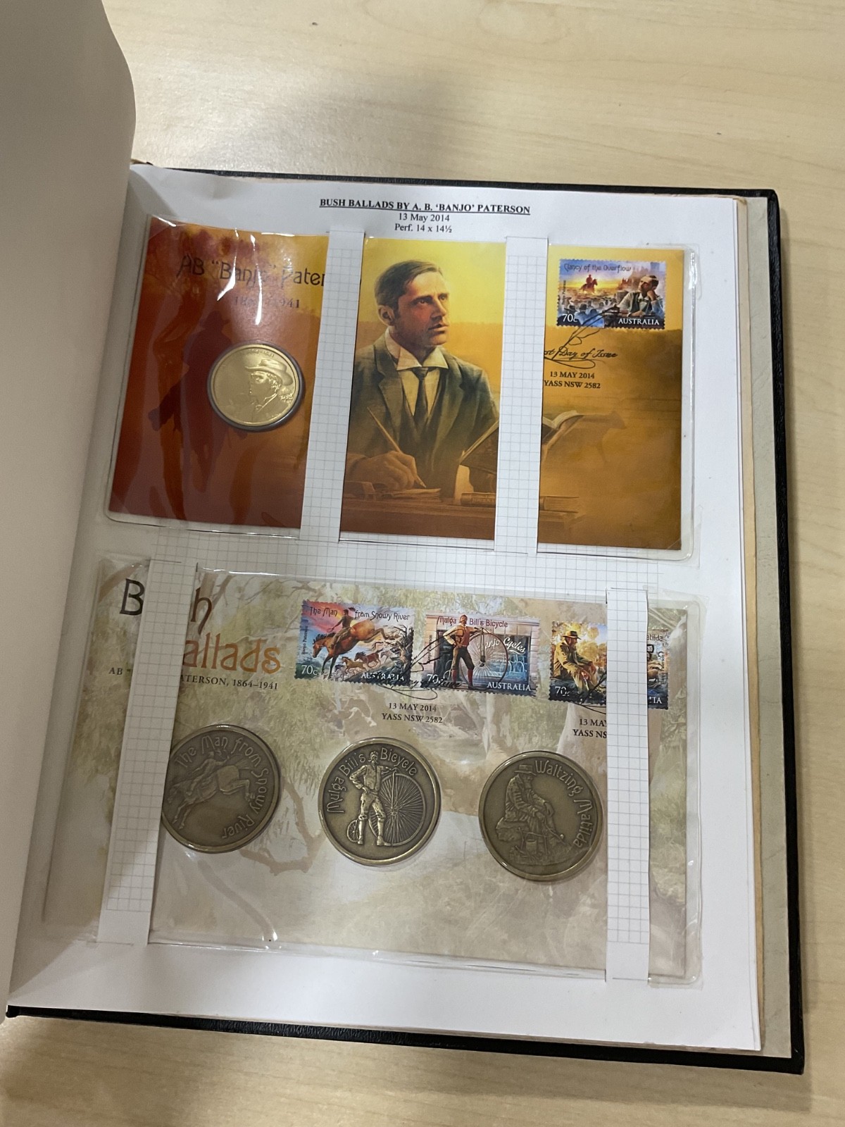 Australian stamps, coin covers + presentation pack. 2014. Album. G/127