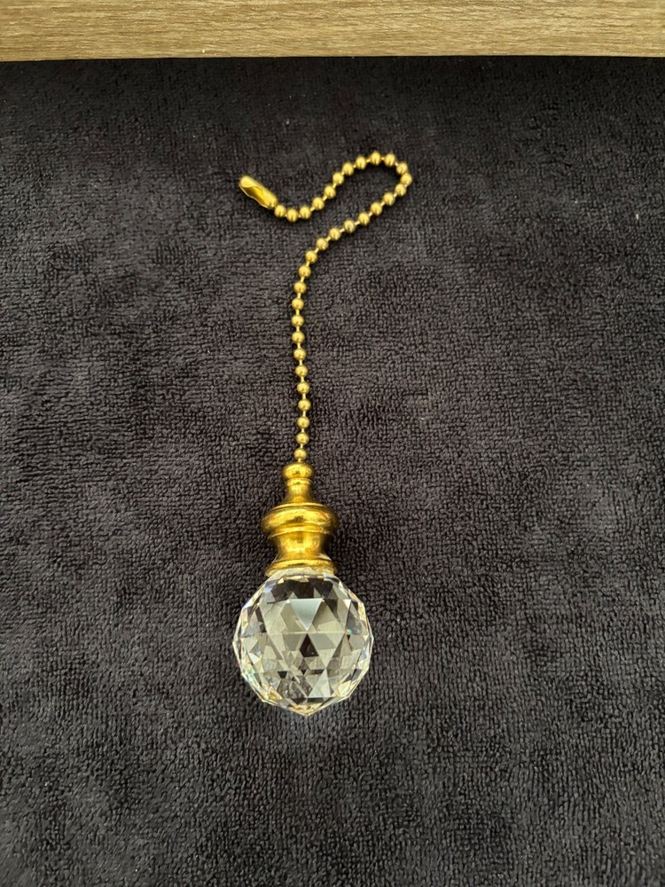 Glass and Metal Fan Light Pull