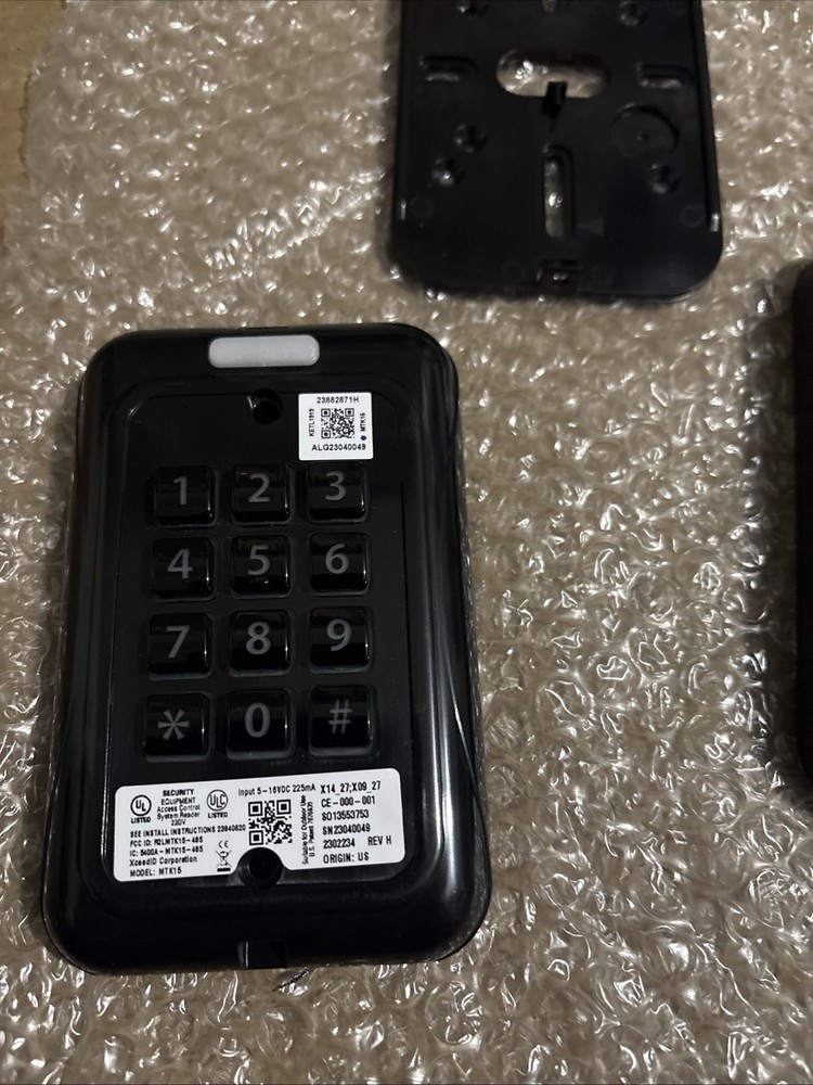 Brand New-Open Box-Schlage MTK15 Multi-Technology Reader with Keypad – Black