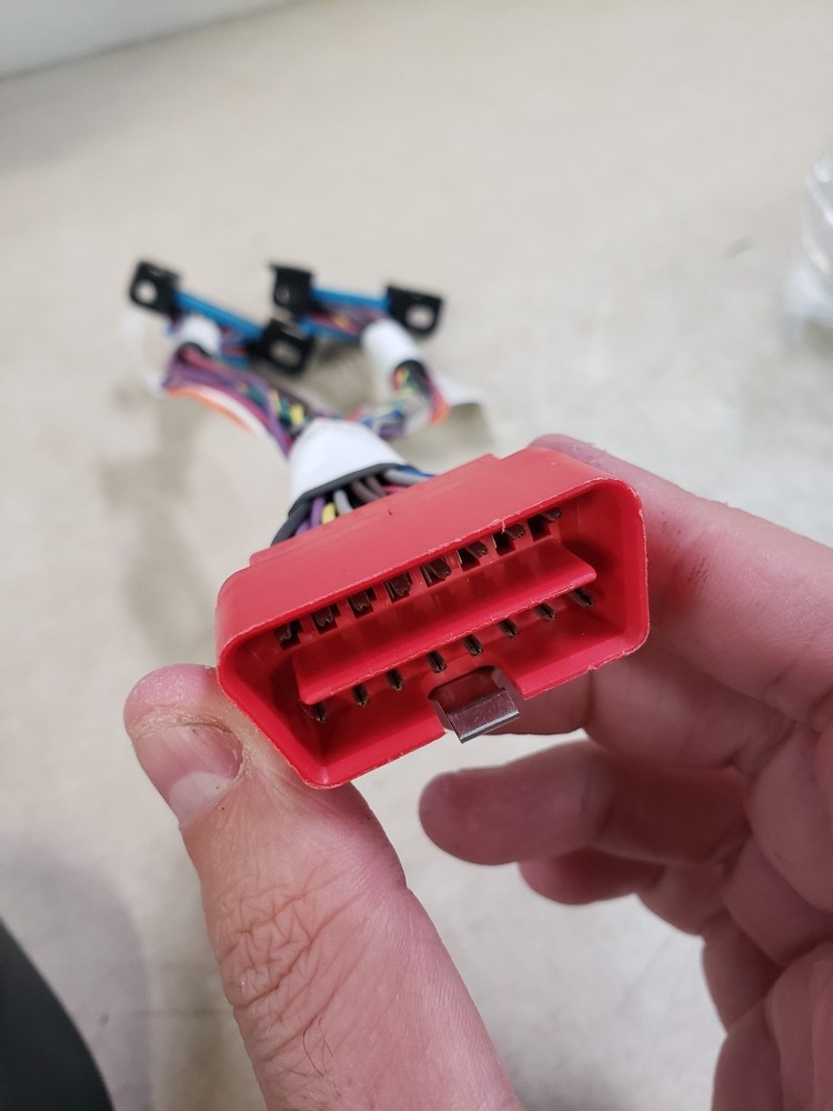 Zonar OBD II Y-Splitter Cable 81641