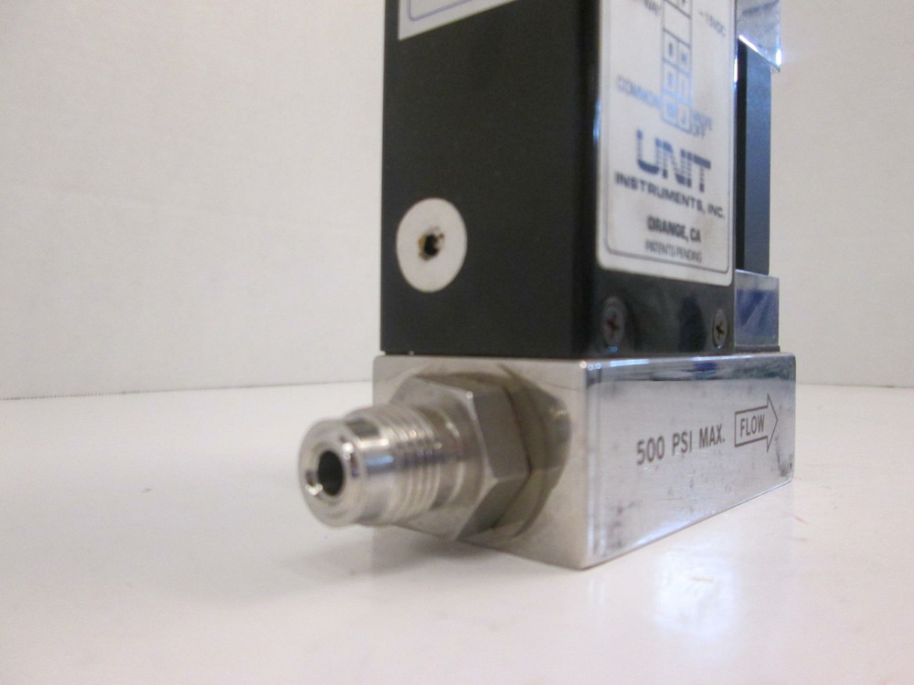 Unit UFC-1020 Mass Flow Controller MFC, N2, 1 SLM