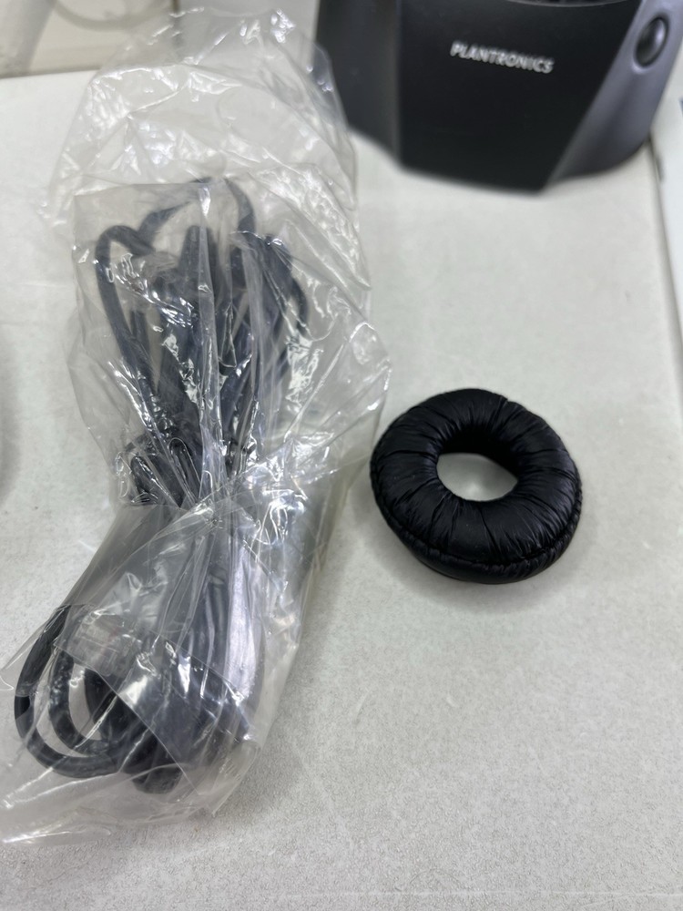 Plantronics CT14 Cordless Headset Phone System Base & Dial Pad Untested
