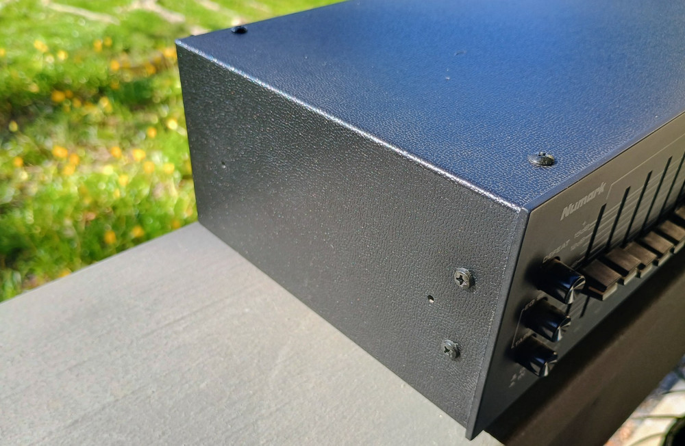 Numark EQ2310 Stereo Frequency Equalizer Tested and Working