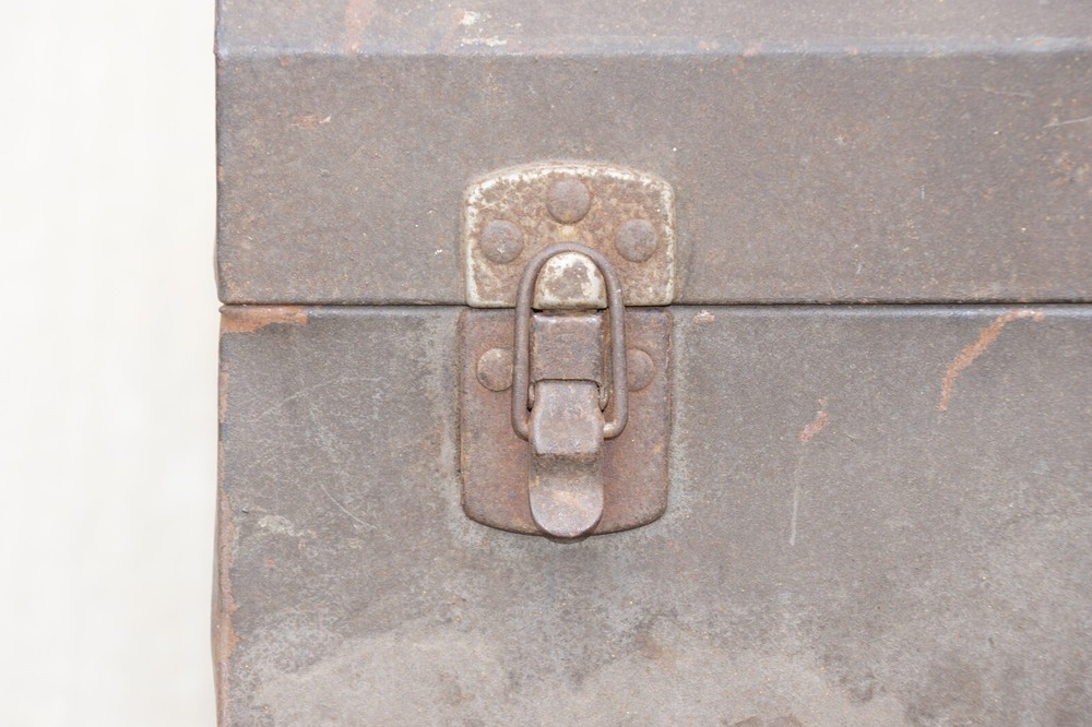 Vintage Duplex GREEN Metal Tool Box Handle Insert