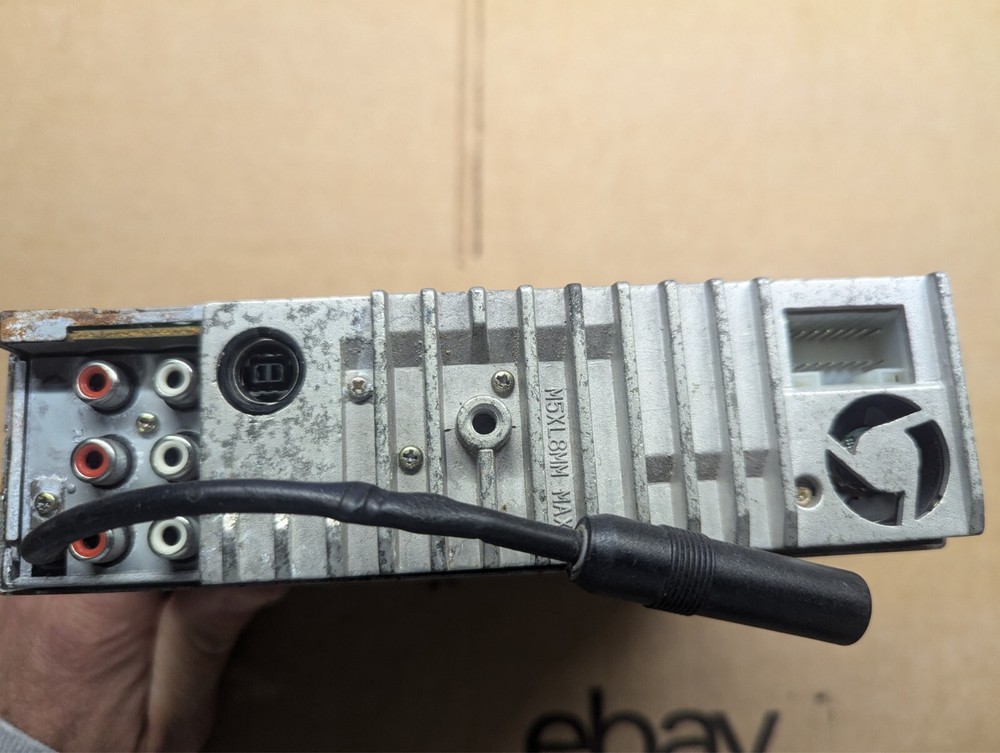 Alpine CDA-9807 cd receiver base Only untested