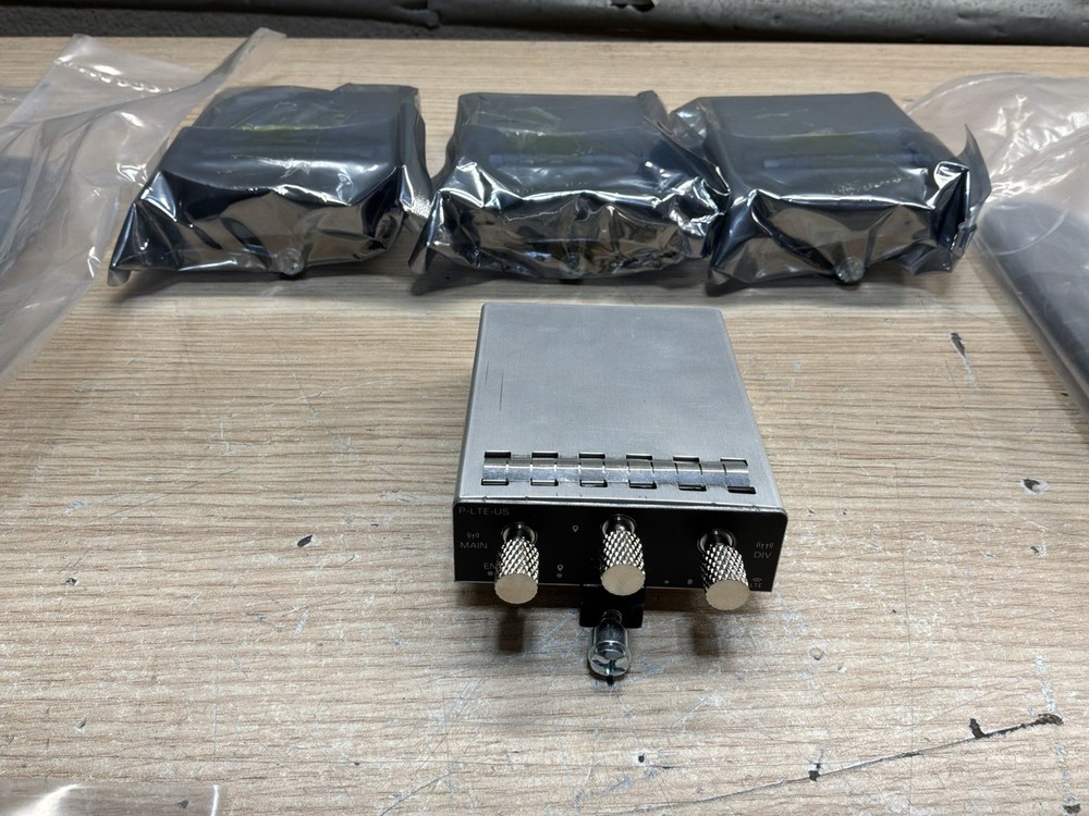 4 Cisco Pluggable Interface Module LTE P-LTE-US/ NEW/ JUA3470