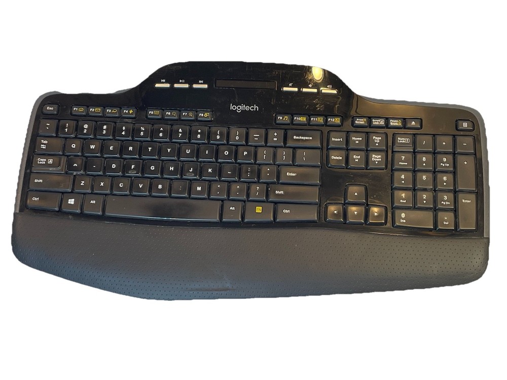 Logitech Performance MK710 Wireless Keyboard & Dongle Computer Comfort No Mouse