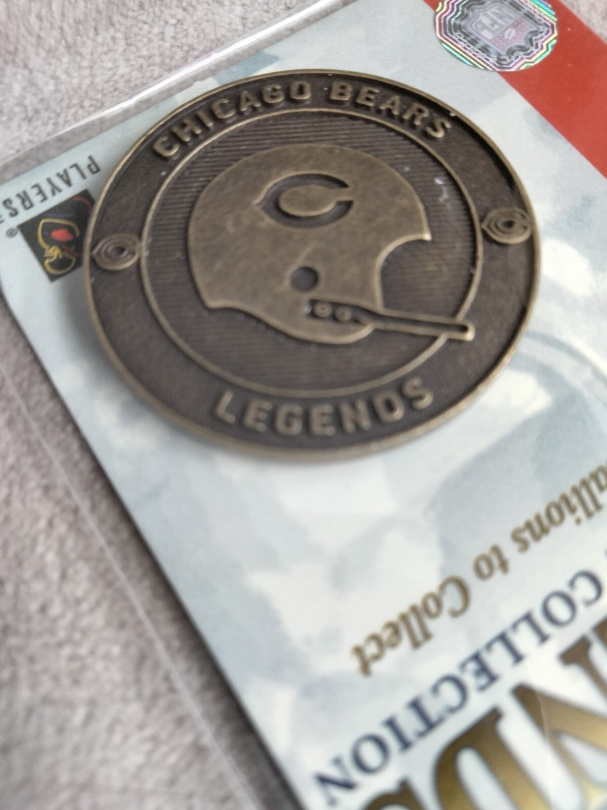 RONNIE BULL CHICAGO BEARS LEGENDS 2004 Medallion Coin New NOS