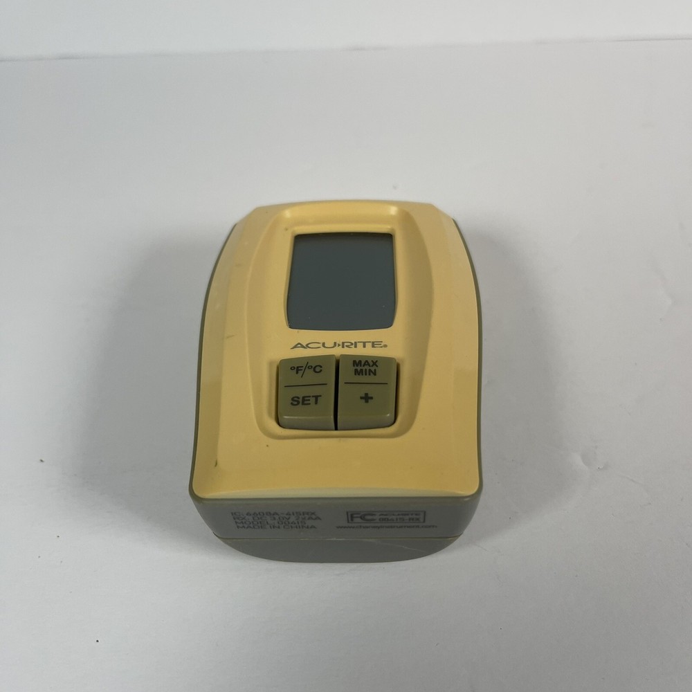 AcuRite Inside Outside Wireless Thermometer Clock LCD 2613 Wireless Sensor Works