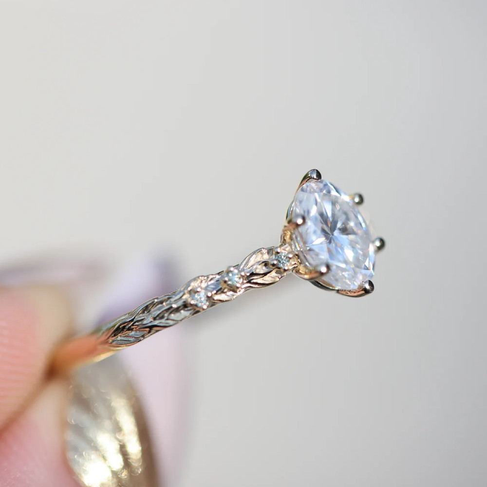 14K Yellow Gold Oval Cut Diamond Ring Semi Mount Setting 0.10 Carat Size 6 7 8