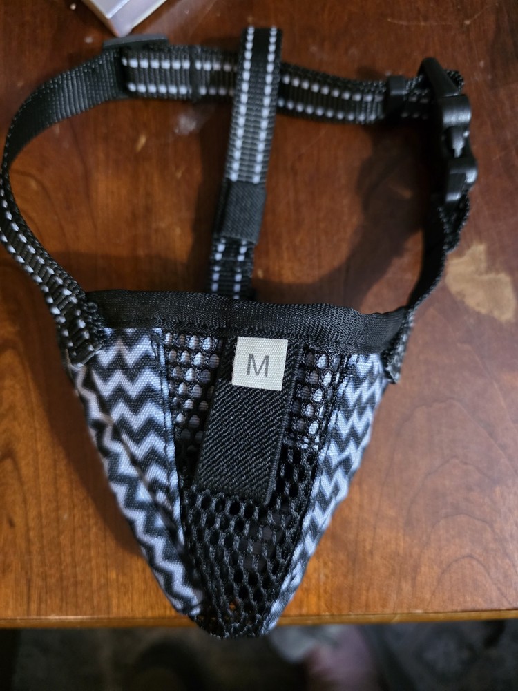 Breathable, Dog Muzzle, Size Medium ￼