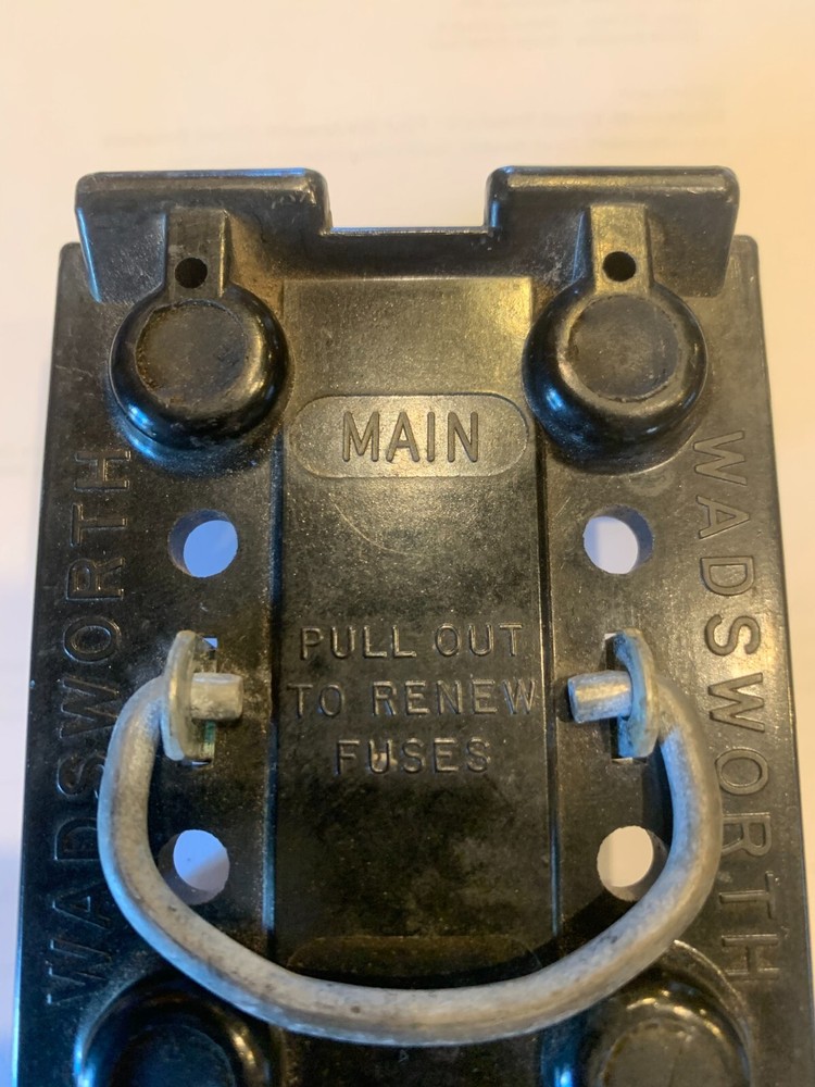 WADSWORTH 60 AMP 240 VOLT FUSE PANEL PULL OUT - MAIN OR BLANK 2 FLAT NOTCHES