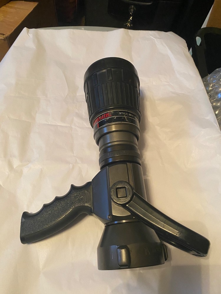 AKRON AKROMATIC FIRE DEPT NOZZLE Style 5014