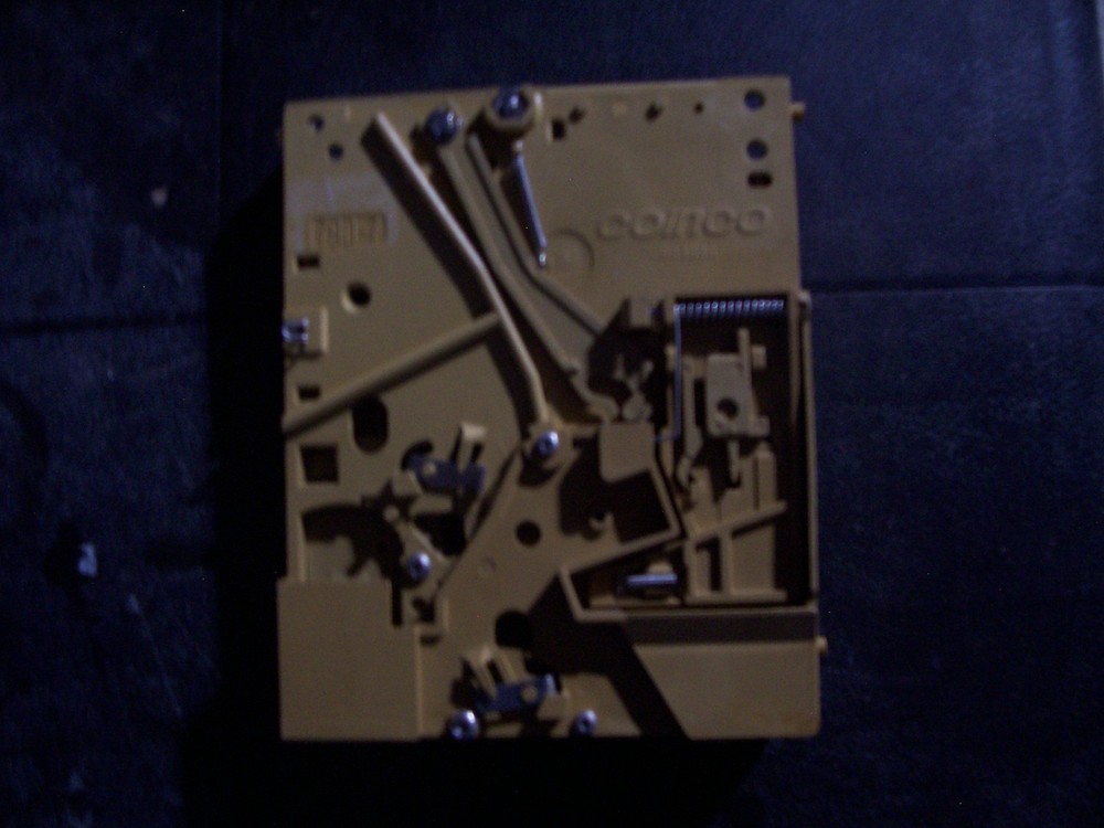 Coinco coin acceptor