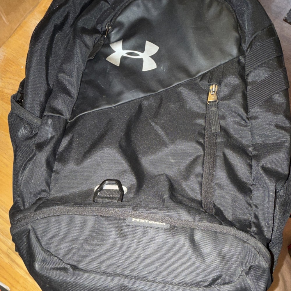 Under Armour 1342651 Hiking Backpack Black Polyester Nylon Adjustable Straps