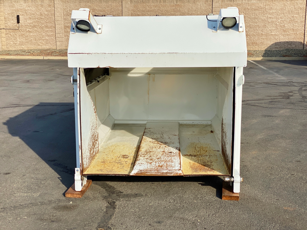 Wayne Gladiator 5 Yard Capacity Sweeper Hopper