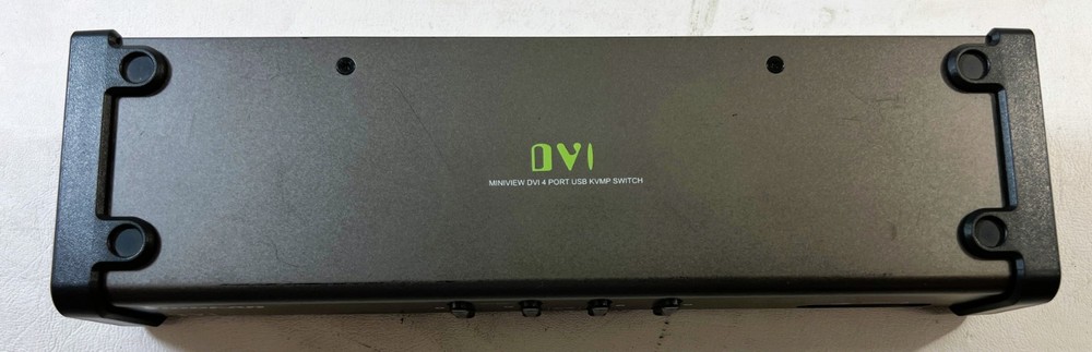IOGEAR GCS-1764, 4 Port KVM Switch
